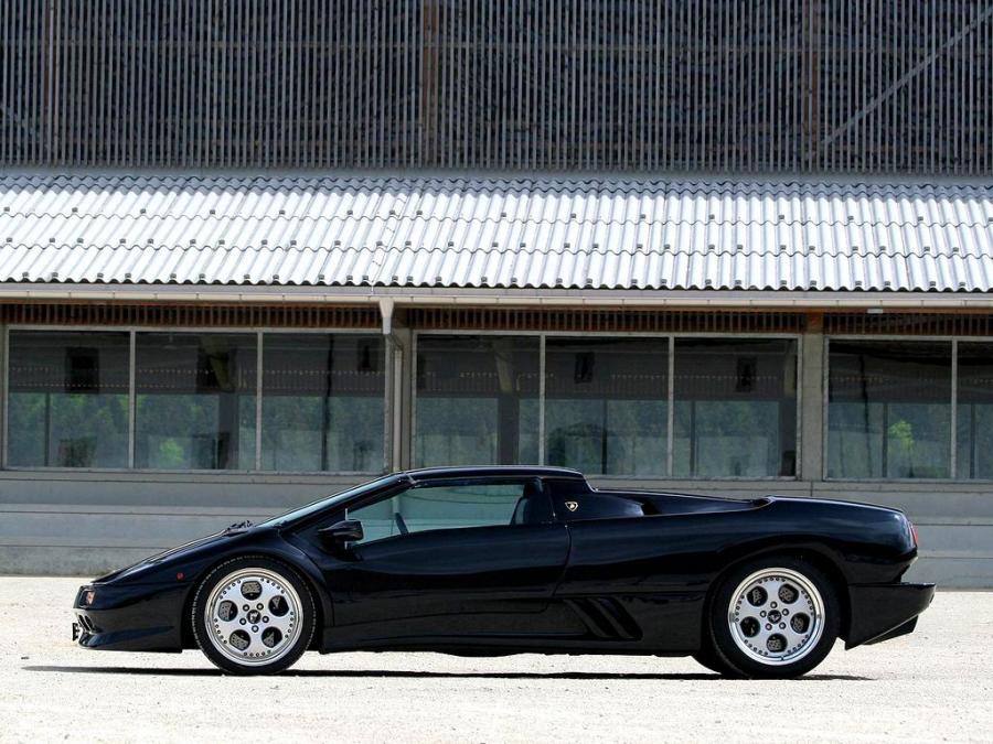  Lamborghini Diablo VT Roadster 1998 года  (фото 8 из 8)